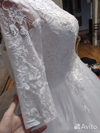 Свадебное платье