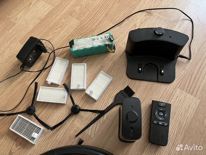 Робот пылесос panda x500