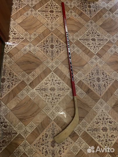 Клюшка хоккейная