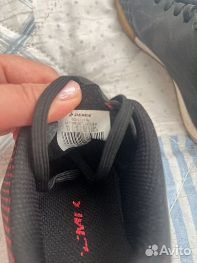 Футзалки demix р 32