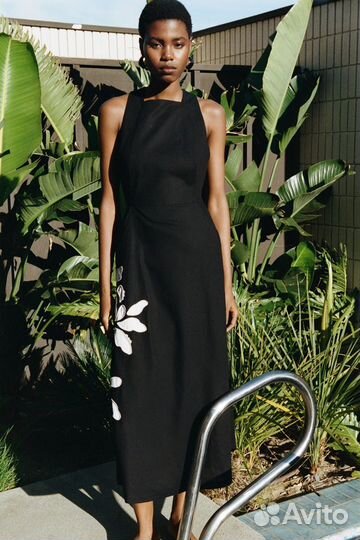 Платье zara c цветочной вышивкой