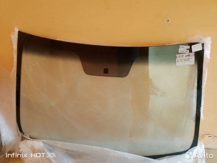 Стехло лобовое Нюндай Солярис Киа Рио 3