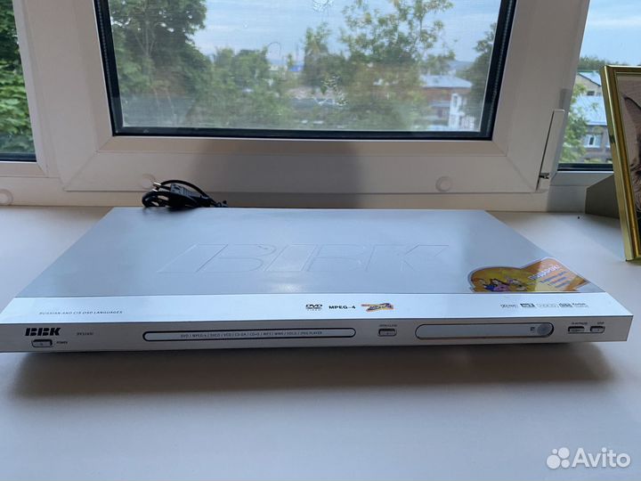 DVD плеер BBK
