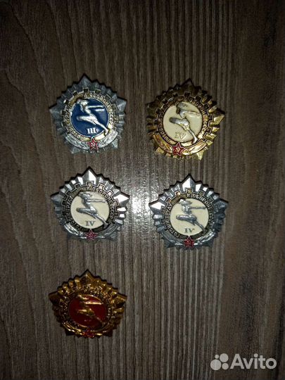 Значки призовые