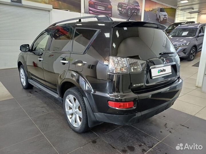 Mitsubishi Outlander 2.4 CVT, 2011, 168 857 км