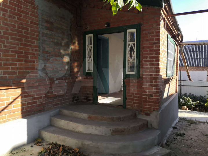 Дом 54 м² на участке 4 сот.