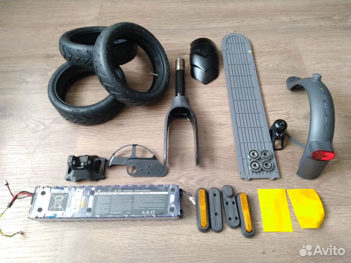 Запчасти от самоката Xiaomi M365 / 1S