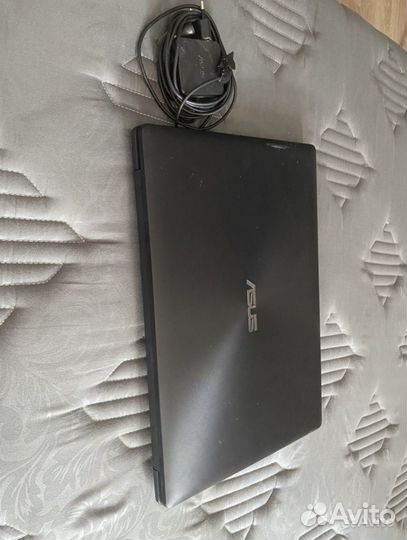 Ноутбук asus