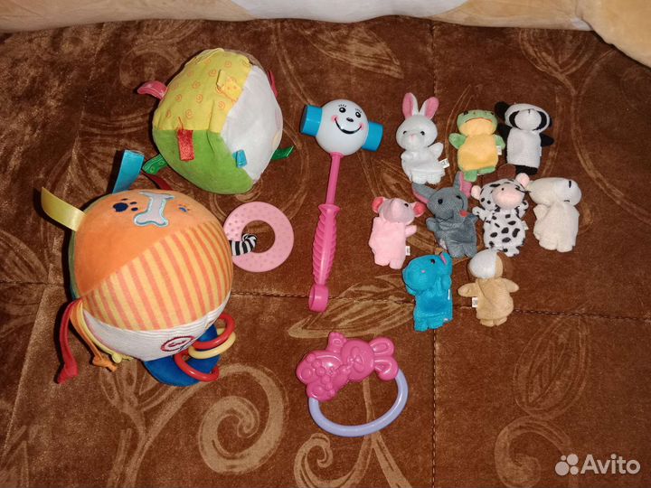 Развивающие игрушки для малышей