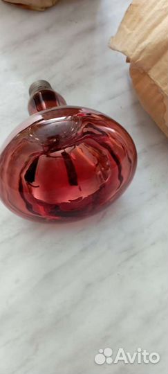 Продаются лампы накаливания из СССР. Красная 250 в