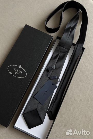 Галстук Prada