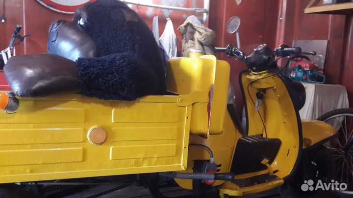 Моторолер муравей