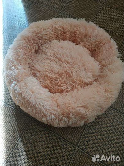 Большая лежанка для кошки