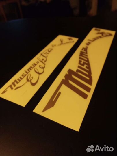 Виниловые наклейки на гитару Musima