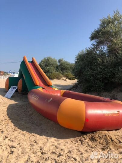 Надувная горка с бассейном