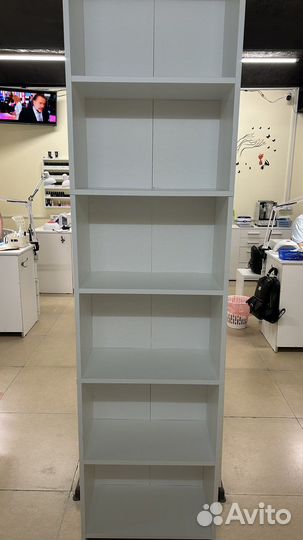 Аренда рабочего места мастера маникюра 2/2