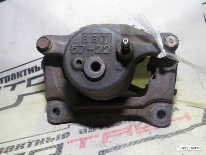 Суппорт В сборе toyota vista vista ardeo AZV50 AZV