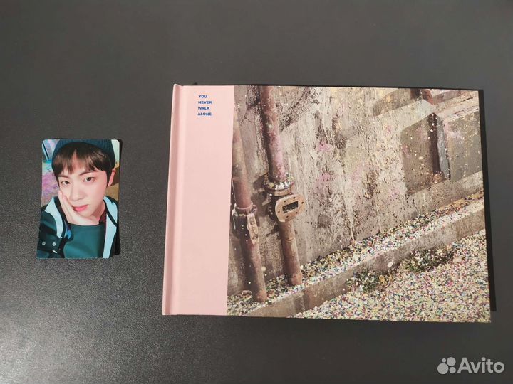 Альбом BTS: you never walk alone