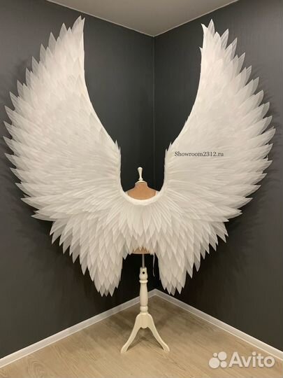 Крылья ангела белые