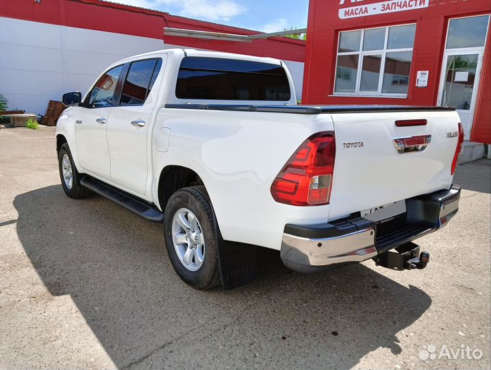 Toyota Hilux 2.4 МТ, 2015, 265 719 км