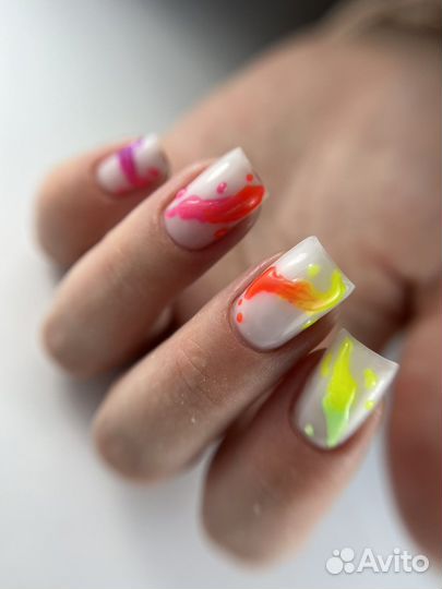 Маникюр,педикюр,наращивание