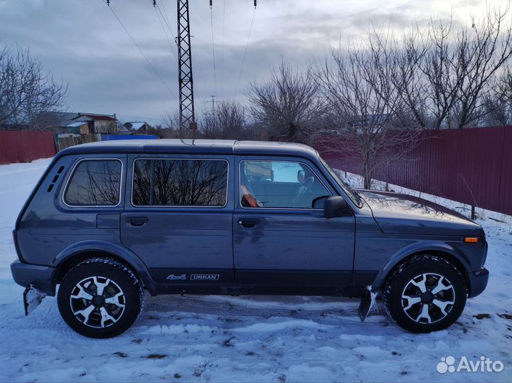 LADA 4x4 (Нива) 1.7 МТ, 2019, 111 000 км