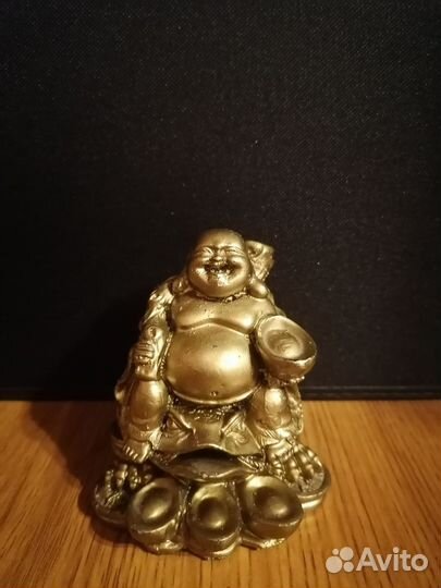 Статуэтка Хотей на жабе