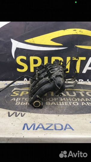 Коллектор впускной Skoda Superb 2010