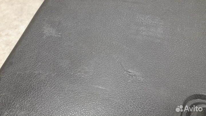 Обшивка крышки багажника Лада Х-Рей 1.8 мт (21179)