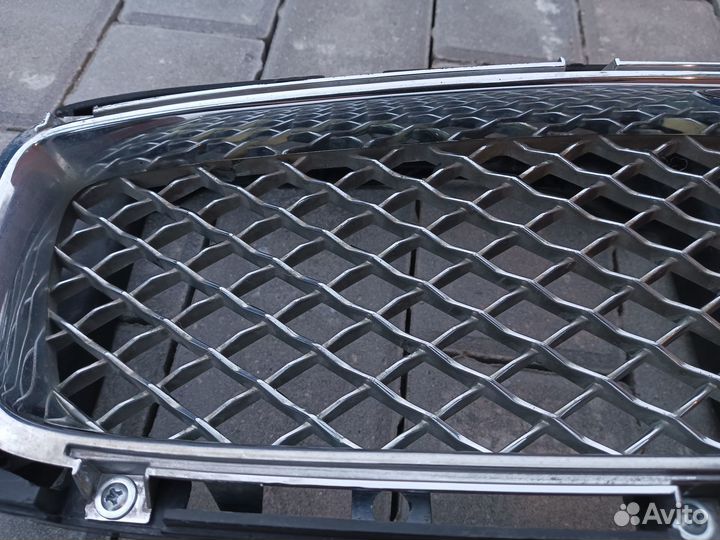 Решетка радиатора Jaguar x type