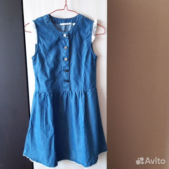 Одежа для девочки разм 134-140см пакетом