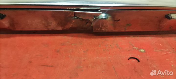 Решетка радиатора Lexus NX