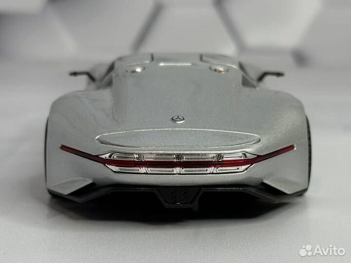 Модель машины Mercedes Benz AMG Vision GT 1:24