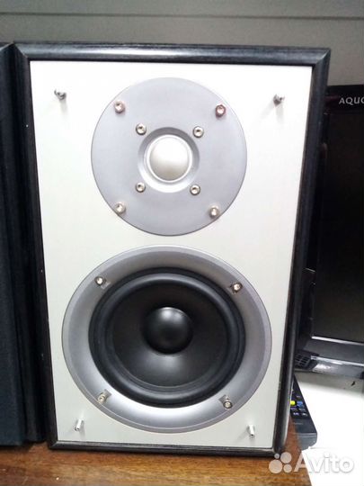 Полочная акустика Attitude Alpha 20