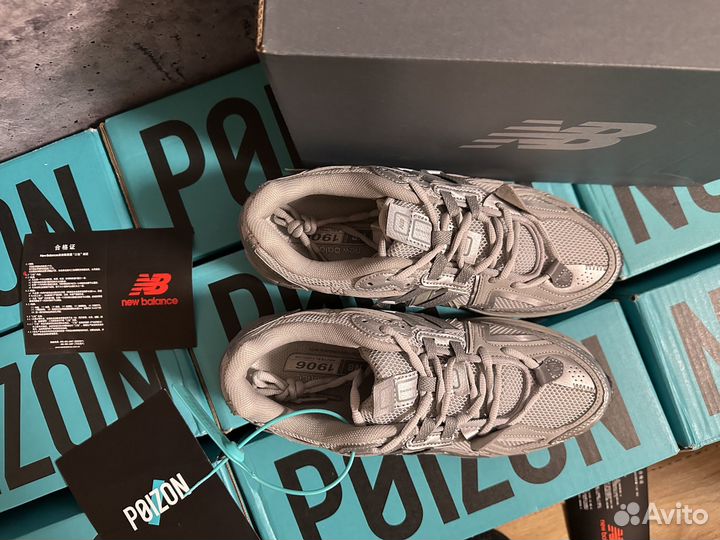 New Balance 1906a silver