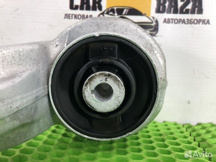 Рычаг передний нижний задний левый L