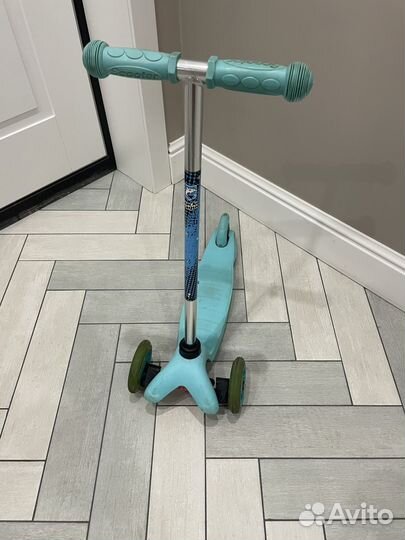 Самокат детский 3х колесный