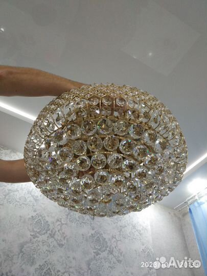 Люстра потолочная