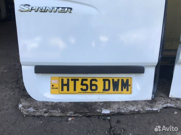 Дверь задняя Mercedes Sprinter W906 ом646.985 2006