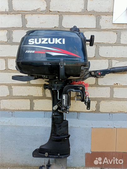 Лодочный мотор