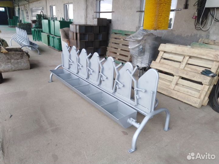 Доильный зал для коз и овец