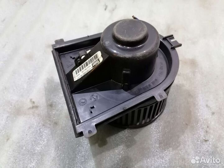 Моторчик отопителя VW Golf4,VAG 1J1819021B