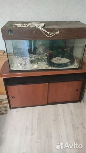Аквариум с тумбой