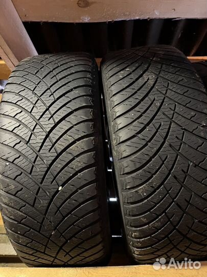 DoubleStar DLA01 215/55 R17 98H