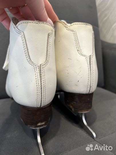 Фигурные коньки risport 195