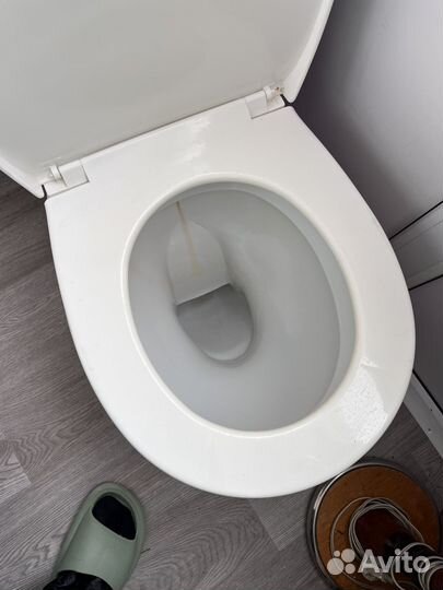 Унитаз и бачок бу