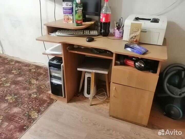 Компьютерный стол б/у