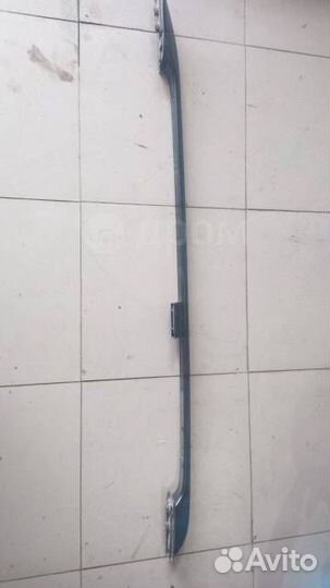 Рейлинг правый Toyota Land Cruiser 200 2008-2020