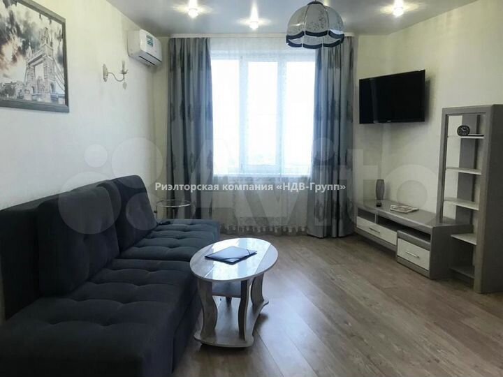 1-к. квартира, 42 м², 17/25 эт.