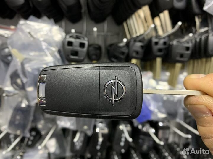 Ключ Opel Astra J с 2012 года